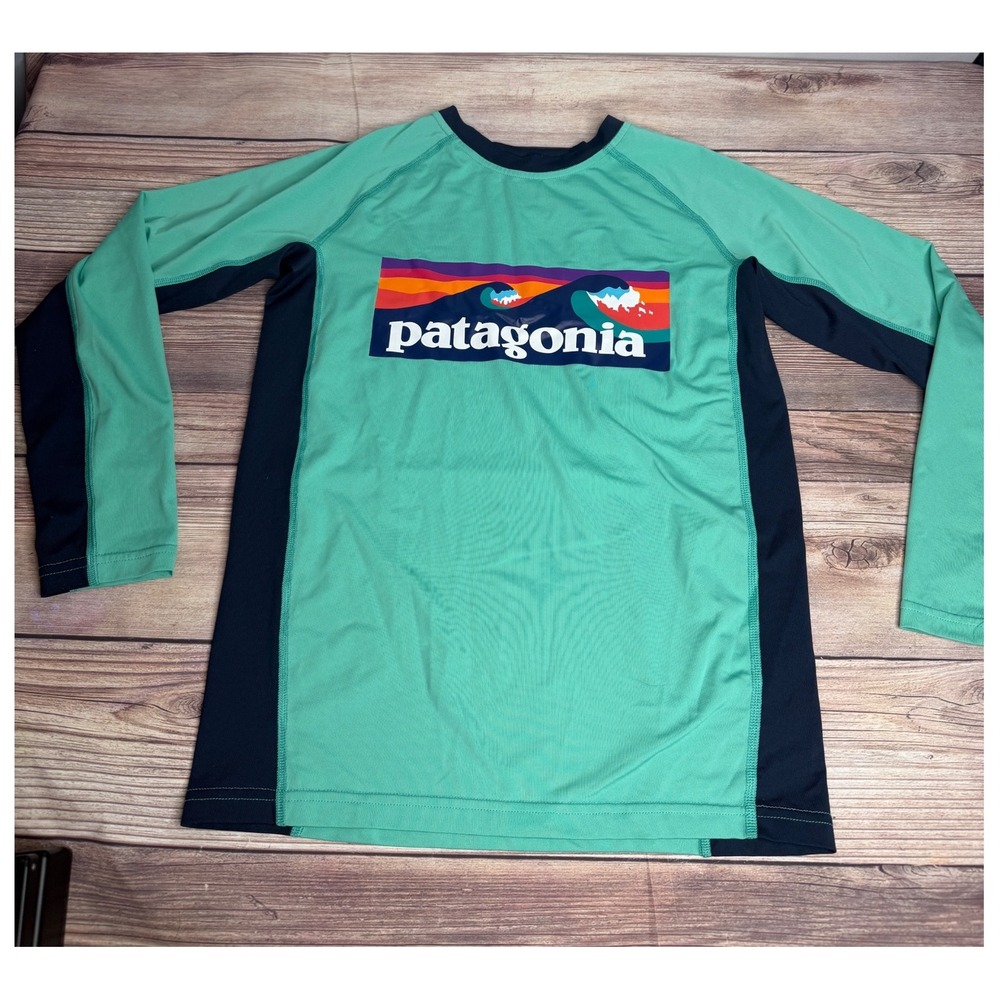 Patagonia Kids Capilene Cool Daily Rash Guard Green Blue Size M 10 Graphic 50